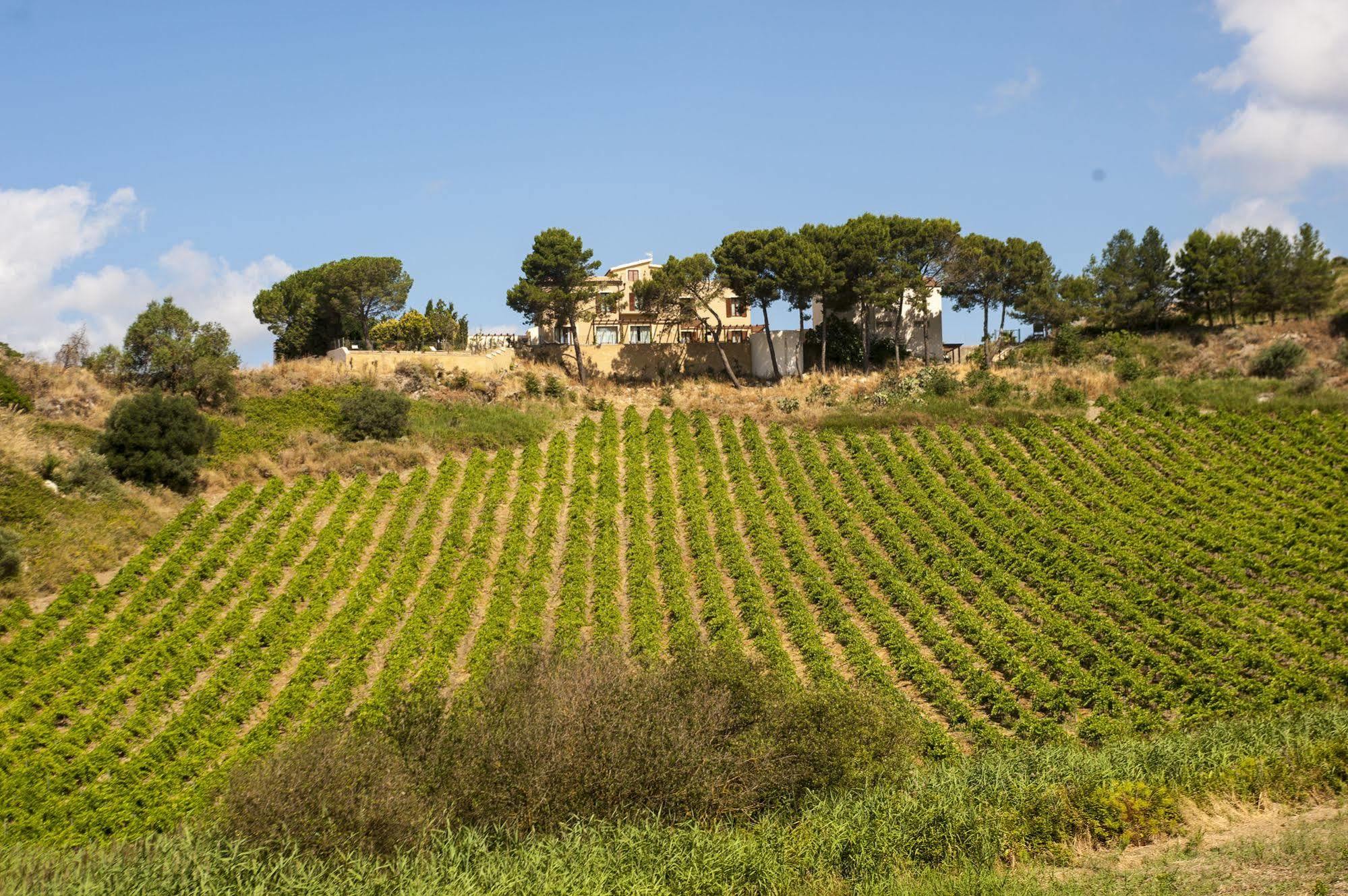 Feudo Del Biviere Villa Santa Ninfa Bagian luar foto