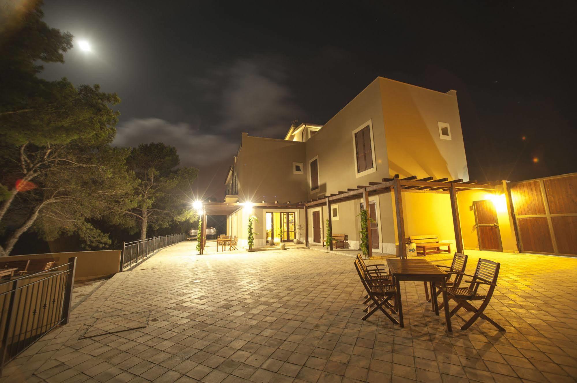Feudo Del Biviere Villa Santa Ninfa Bagian luar foto